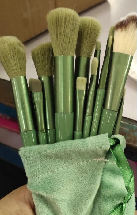Juego de 13 brochas de maquillaje, corrector, rubor, sombra de ojos, iluminador, base, herramientas de belleza cosméticas.
