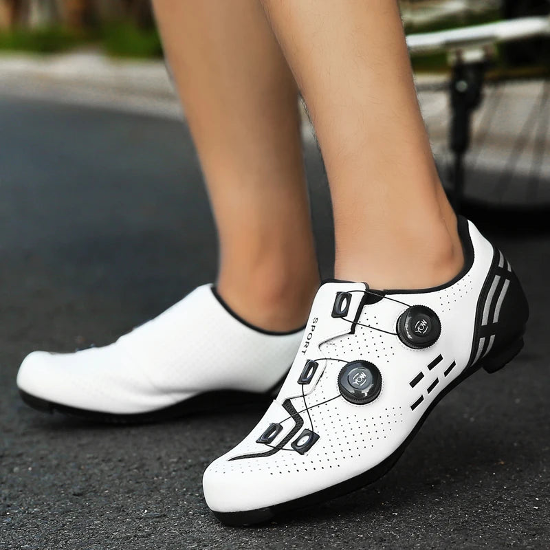 Zapatillas de ciclismo de montaña 2023 con calas para hombre y mujer, de carbono, deportivas, de velocidad, planas, SPD, para ciclismo de carretera