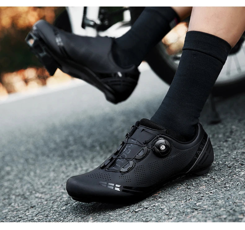 Zapatillas de ciclismo profesionales para hombre, zapatillas SPD para ciclismo de montaña, transpirables, antideslizantes, para carreras de montaña
