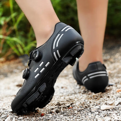 Zapatillas de ciclismo de montaña 2023 con calas para hombre y mujer, de carbono, deportivas, de velocidad, planas, SPD, para ciclismo de carretera